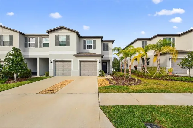 $305,000 | 10432 Shady Preserve Drive, Riverview, FL 33578