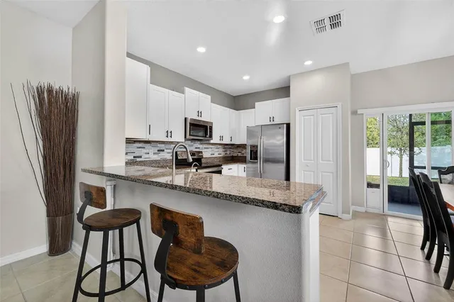 $305,000 | 10432 Shady Preserve Drive, Riverview, FL 33578