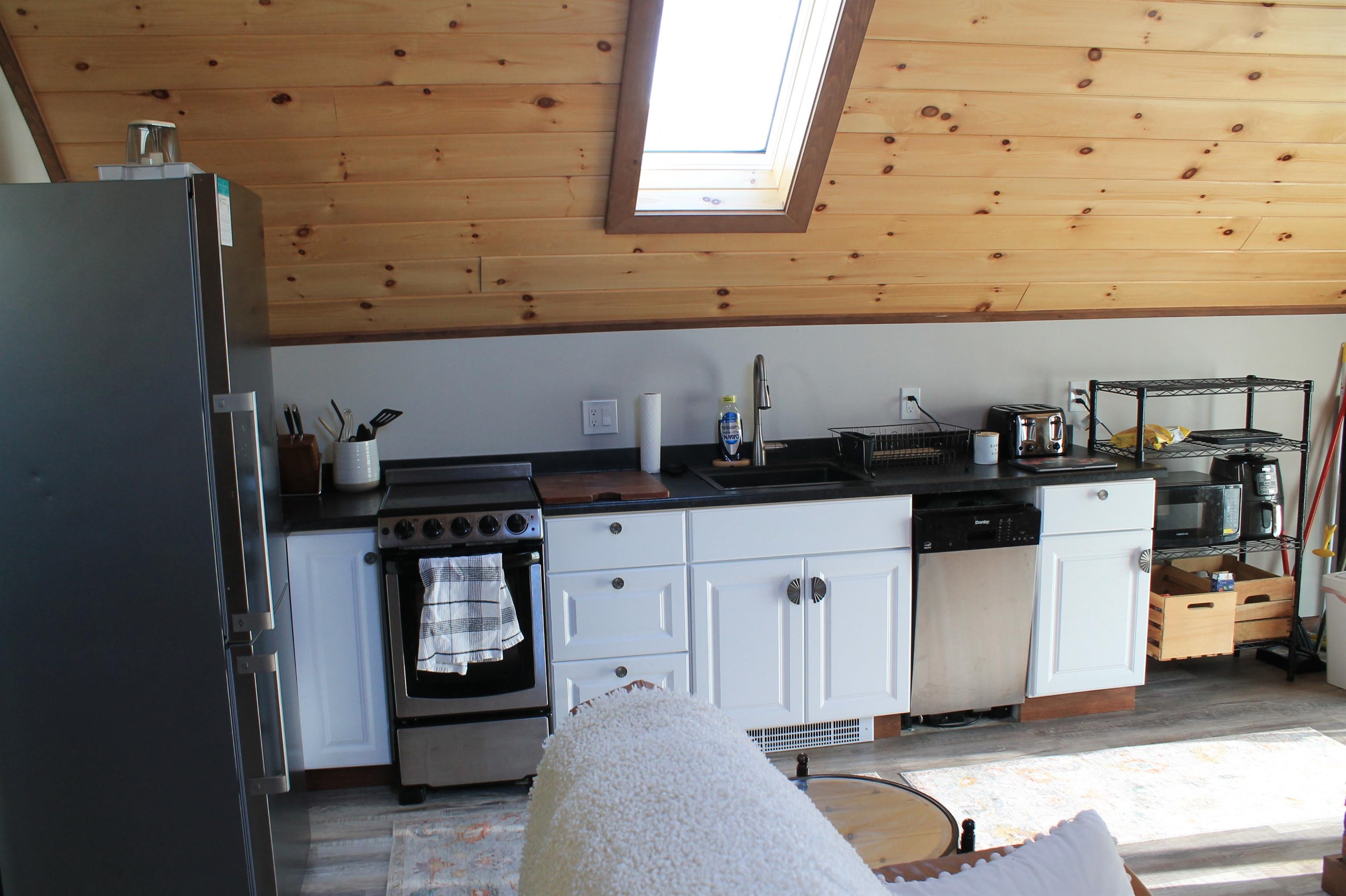 51 Pollard Road, Unit 1 Lincoln, NH 03251 - Photo 25 of 35