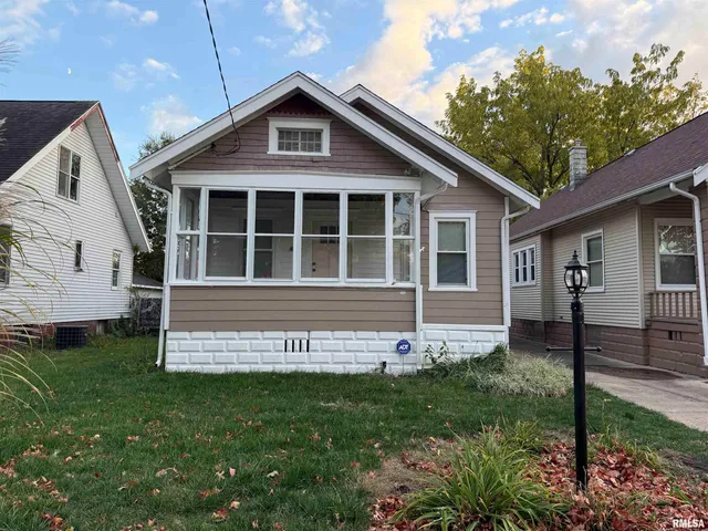 $119,000 | 2112 West Ayres Avenue, West Peoria, IL 61604