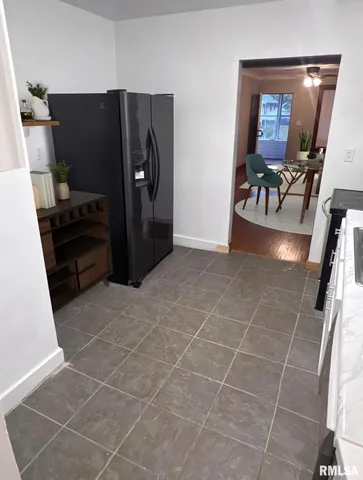 $119,000 | 2112 West Ayres Avenue, West Peoria, IL 61604