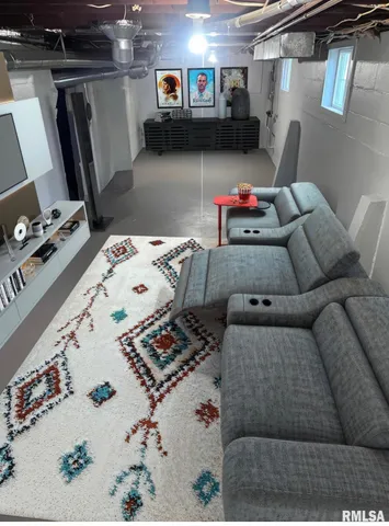 $119,000 | 2112 West Ayres Avenue, West Peoria, IL 61604