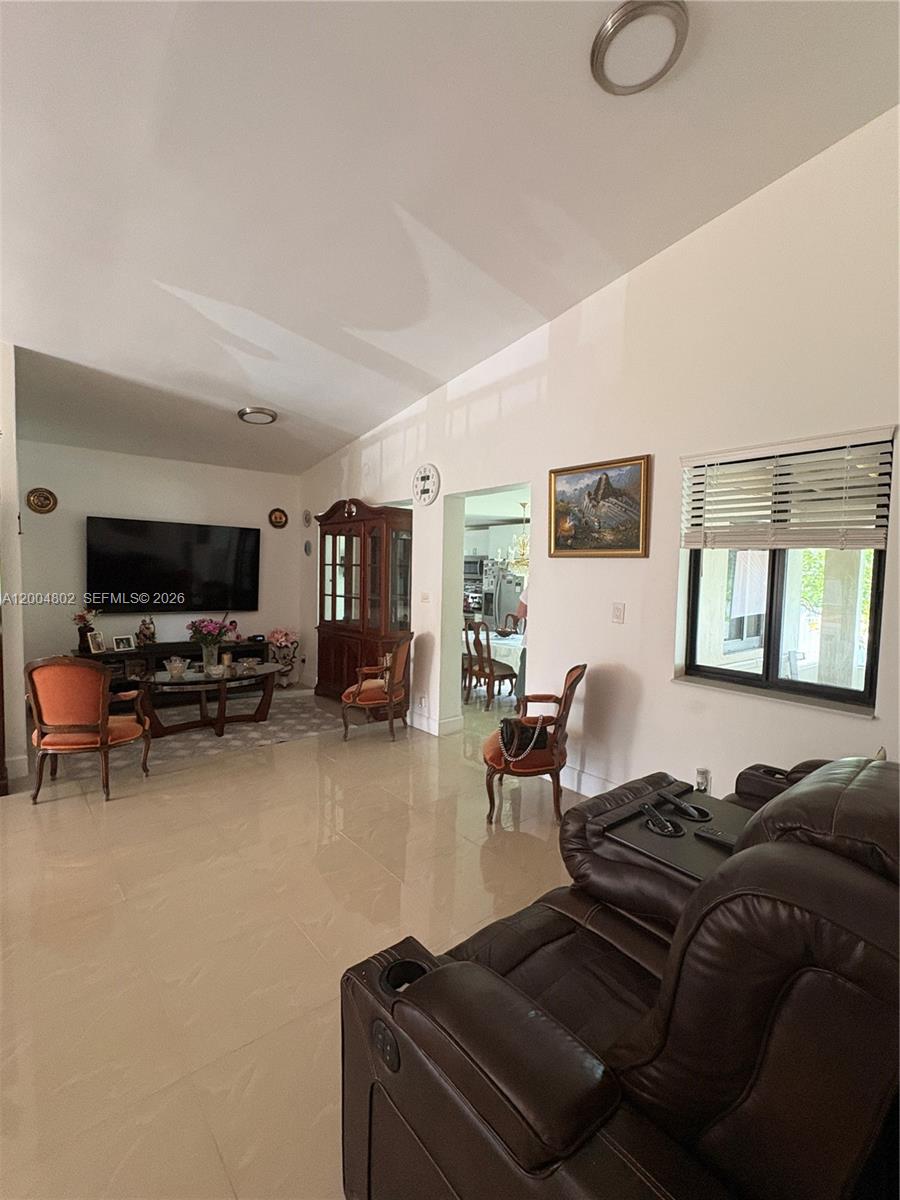 8581 Southwest 29th Street Miami, FL 33155 - Photo 4 of 18