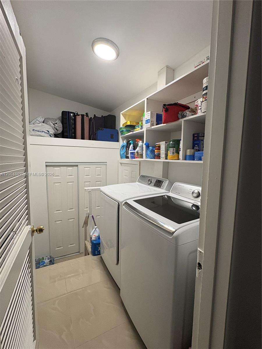 8581 Southwest 29th Street Miami, FL 33155 - Photo 7 of 18