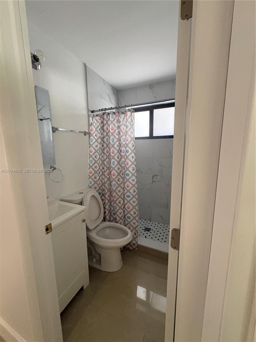 8581 Southwest 29th Street Miami, FL 33155 - Photo 9 of 18