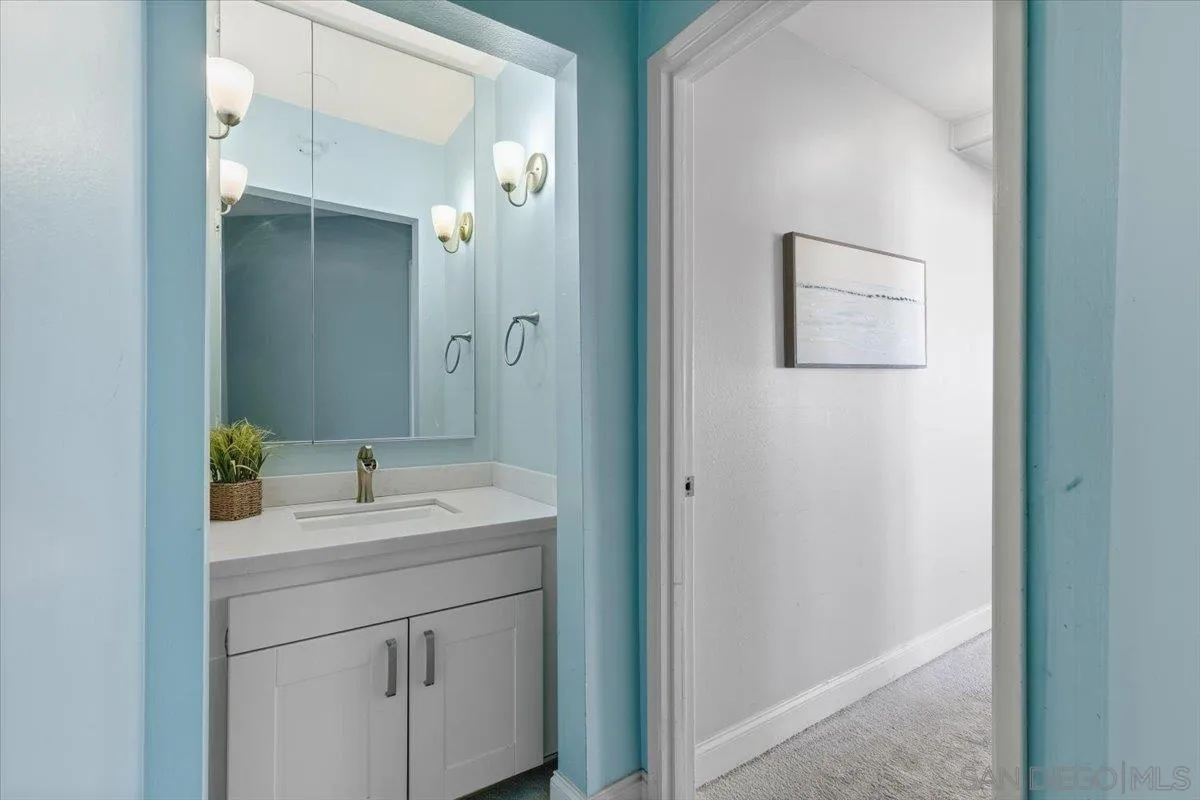 3755 Ocean Front Walk, Unit 18 San Diego, CA 92109 - Photo 29 of 42