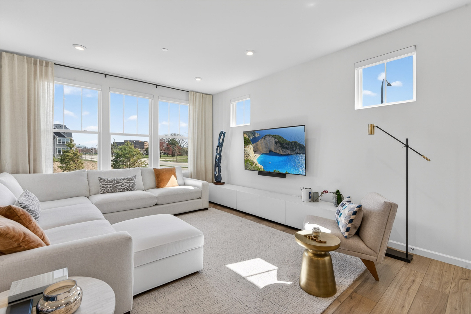 2204 Weatherbee Lane Naperville, IL 60563 - Photo 12 of 34