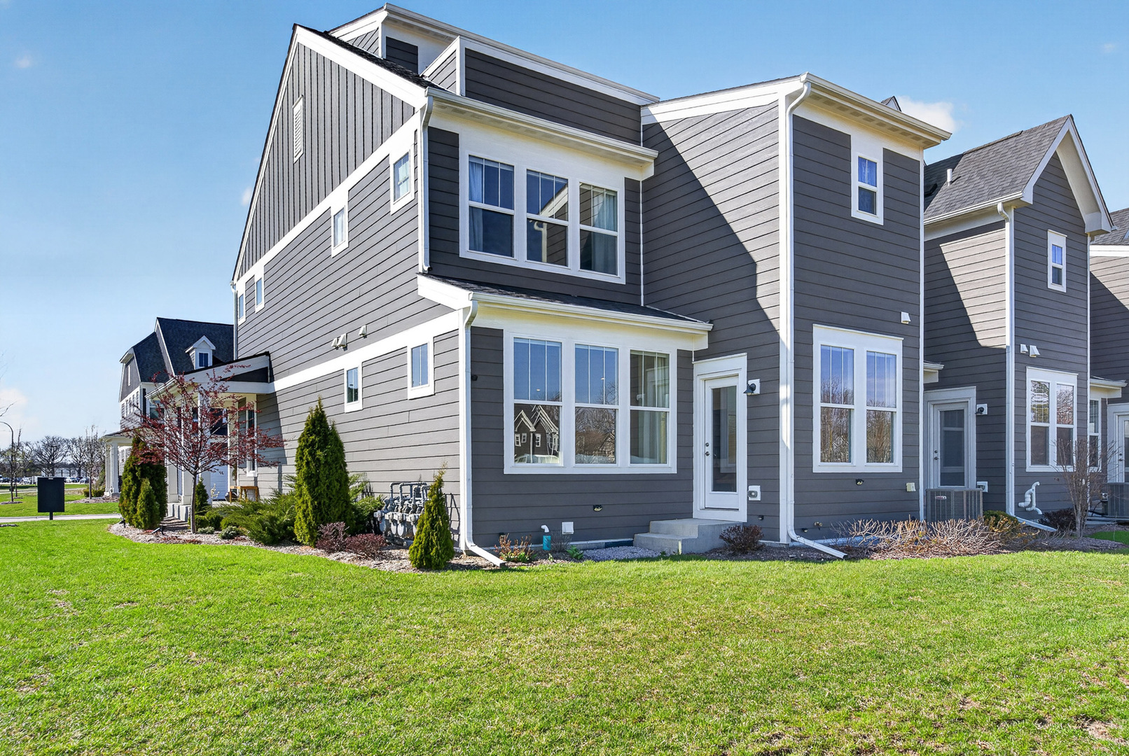 2204 Weatherbee Lane Naperville, IL 60563 - Photo 32 of 34