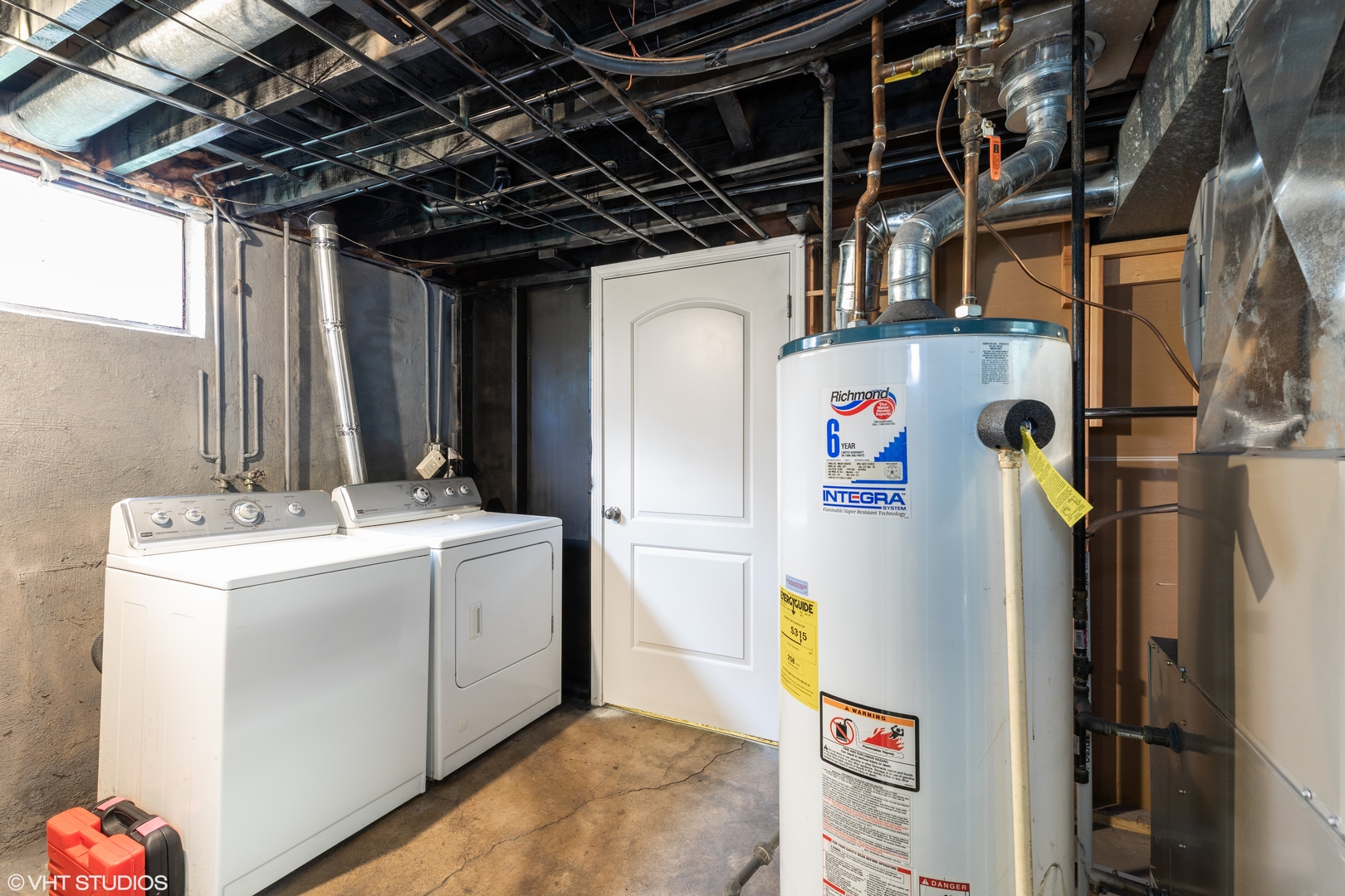 1329 Olive Road Homewood, IL 60430 - Photo 14 of 17 a utility room with dryer and washer