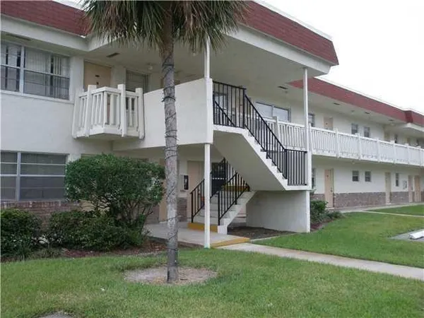 $1,650 | 4165 Southwest 67th Avenue, Unit 104B, Davie, FL 33314