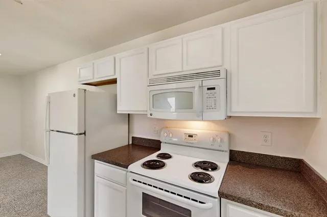 $474,900 | 2760 Pike Drive, Lancaster, TX 75146