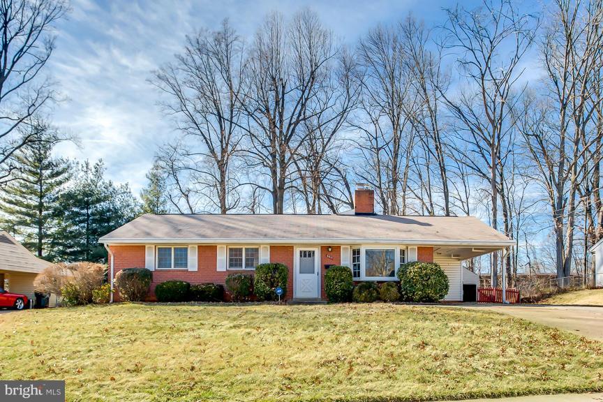5511 Heming Avenue Springfield, VA 22151 - Photo 1 of 30 Exterior (Front)