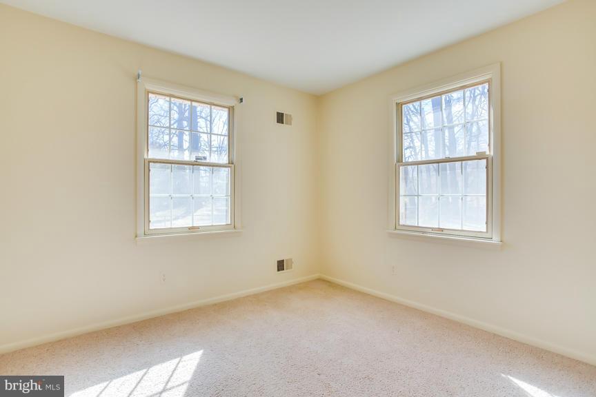 5511 Heming Avenue Springfield, VA 22151 - Photo 23 of 30 Bedroom