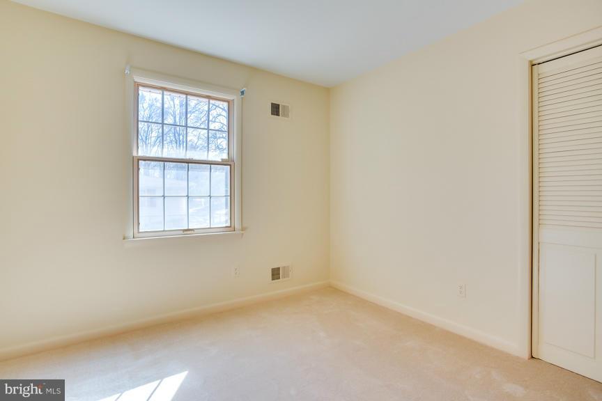 5511 Heming Avenue Springfield, VA 22151 - Photo 24 of 30 Bedroom