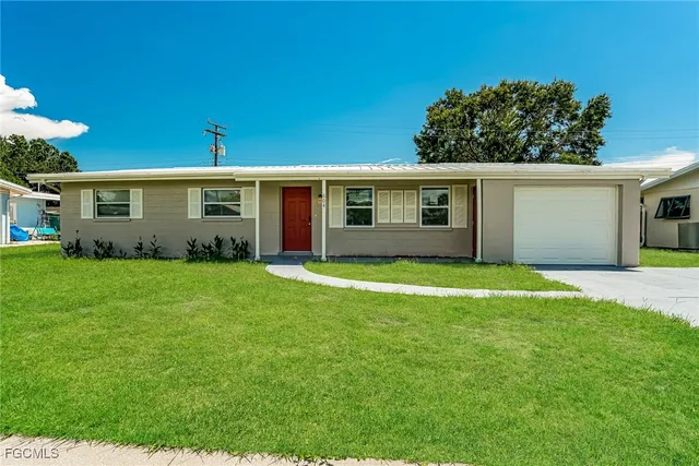 $2,035 | 604 Shamrock Boulevard, Venice, FL 34293