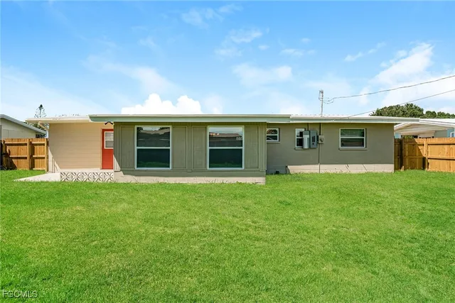 $2,035 | 604 Shamrock Boulevard, Venice, FL 34293