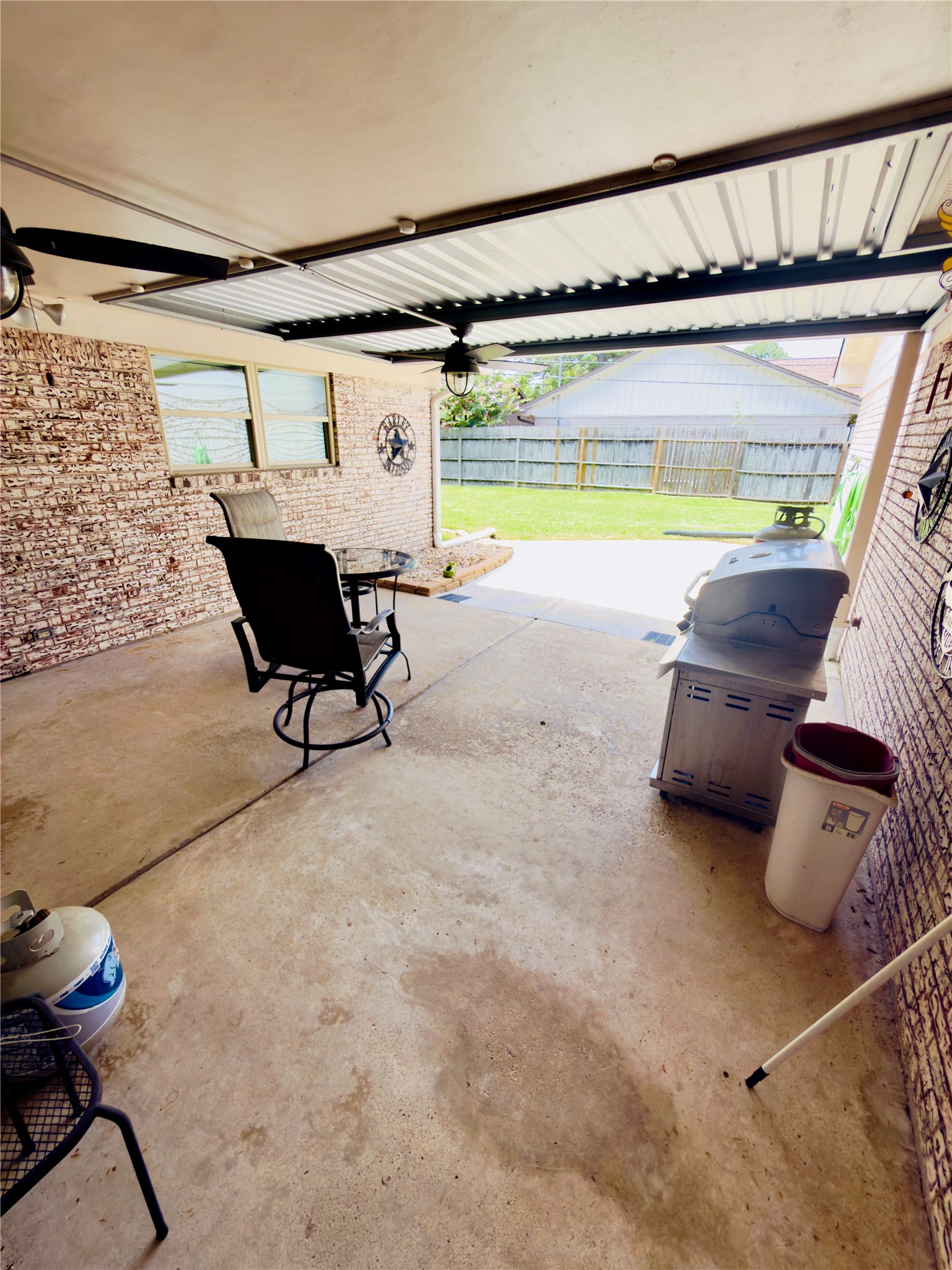 4804 Country Club View Baytown, TX 77521 - Photo 36 of 38