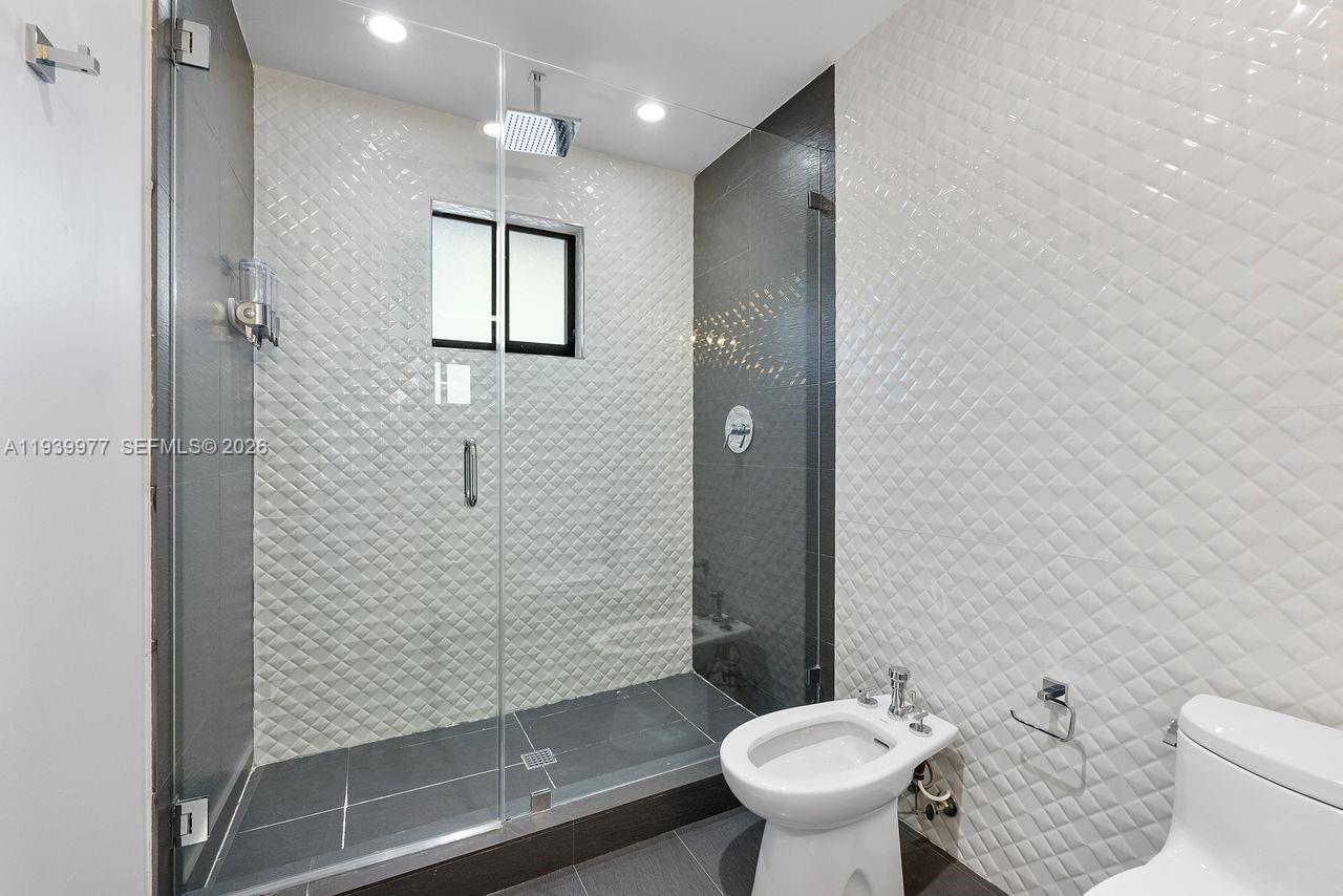 8363 Southwest 98th Street Miami, FL 33156 - Photo 23 of 43