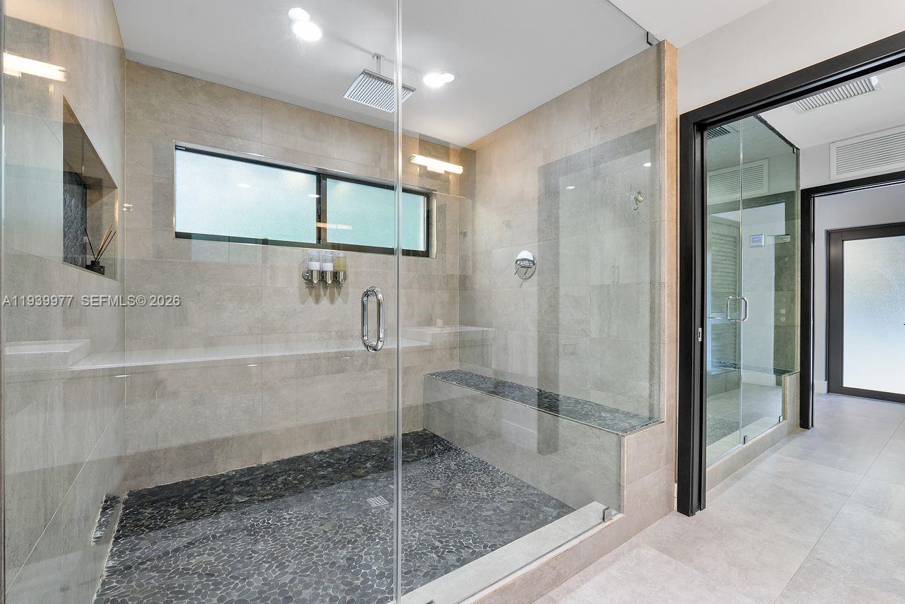 8363 Southwest 98th Street Miami, FL 33156 - Photo 30 of 43