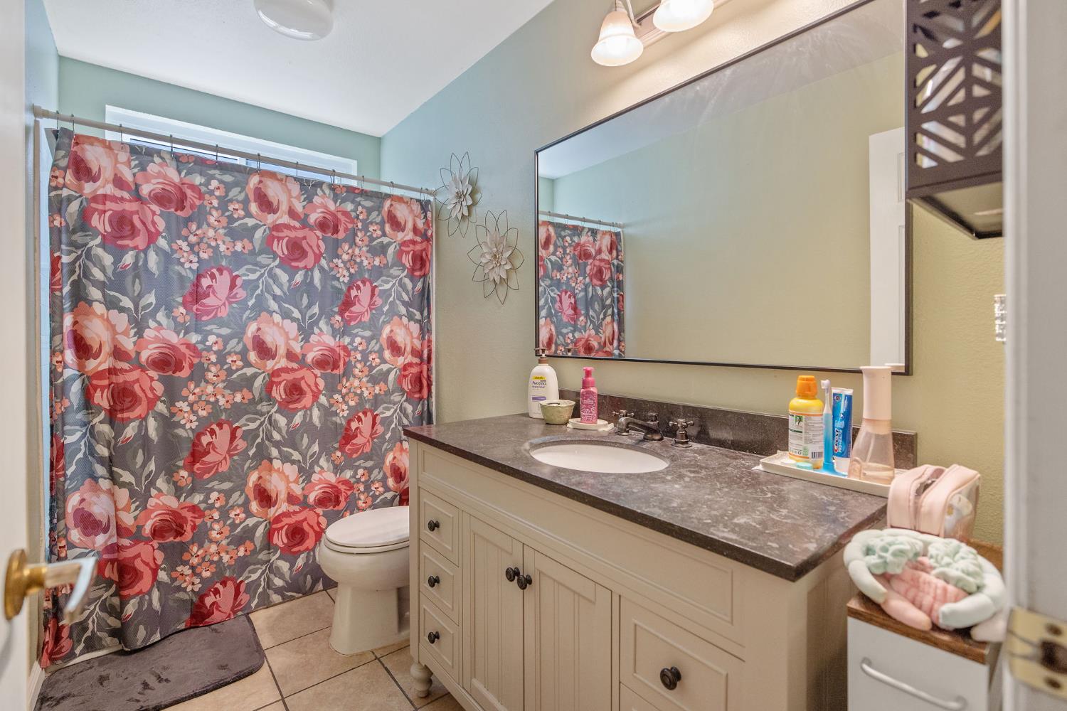 517 Tucker Sanger, CA 93657 - Photo 20 of 31