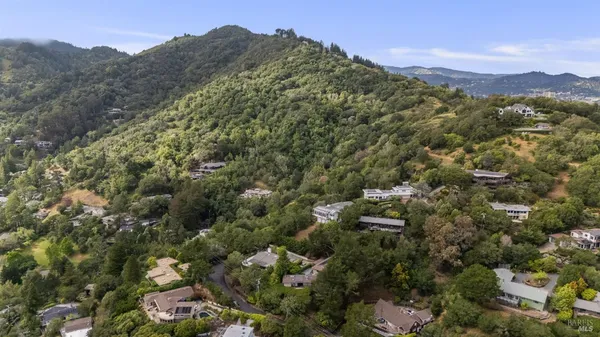 $3,395,000 | 41 Magdalena Court, Mill Valley, CA 94941