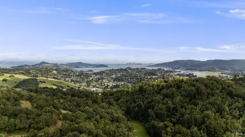 $3,395,000 | 41 Magdalena Court, Mill Valley, CA 94941