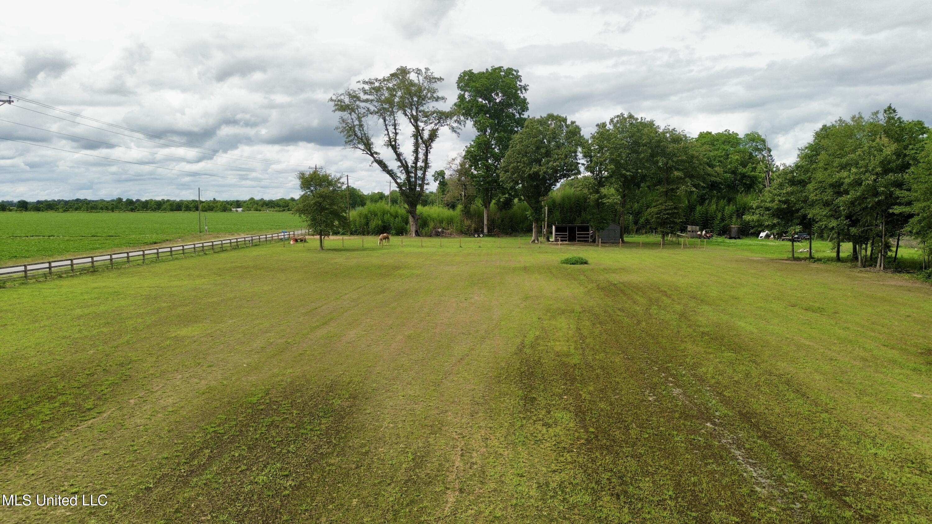 Blue Lake Road Drew, MS 38737 - Photo 18 of 23 dji_fly_20250526_184738_273_174852467164