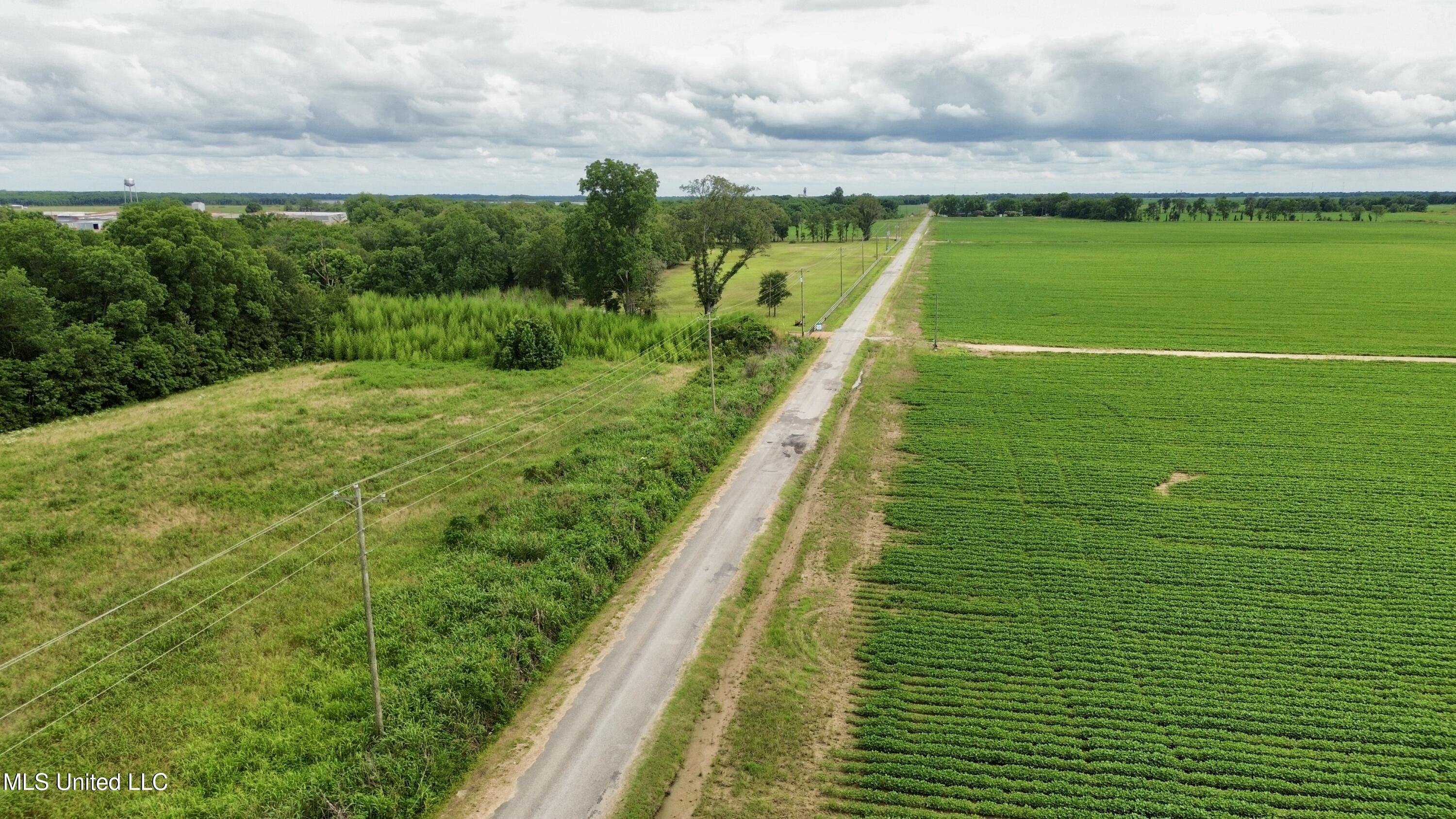 dji_fly_20250526_183932_254_174852468035