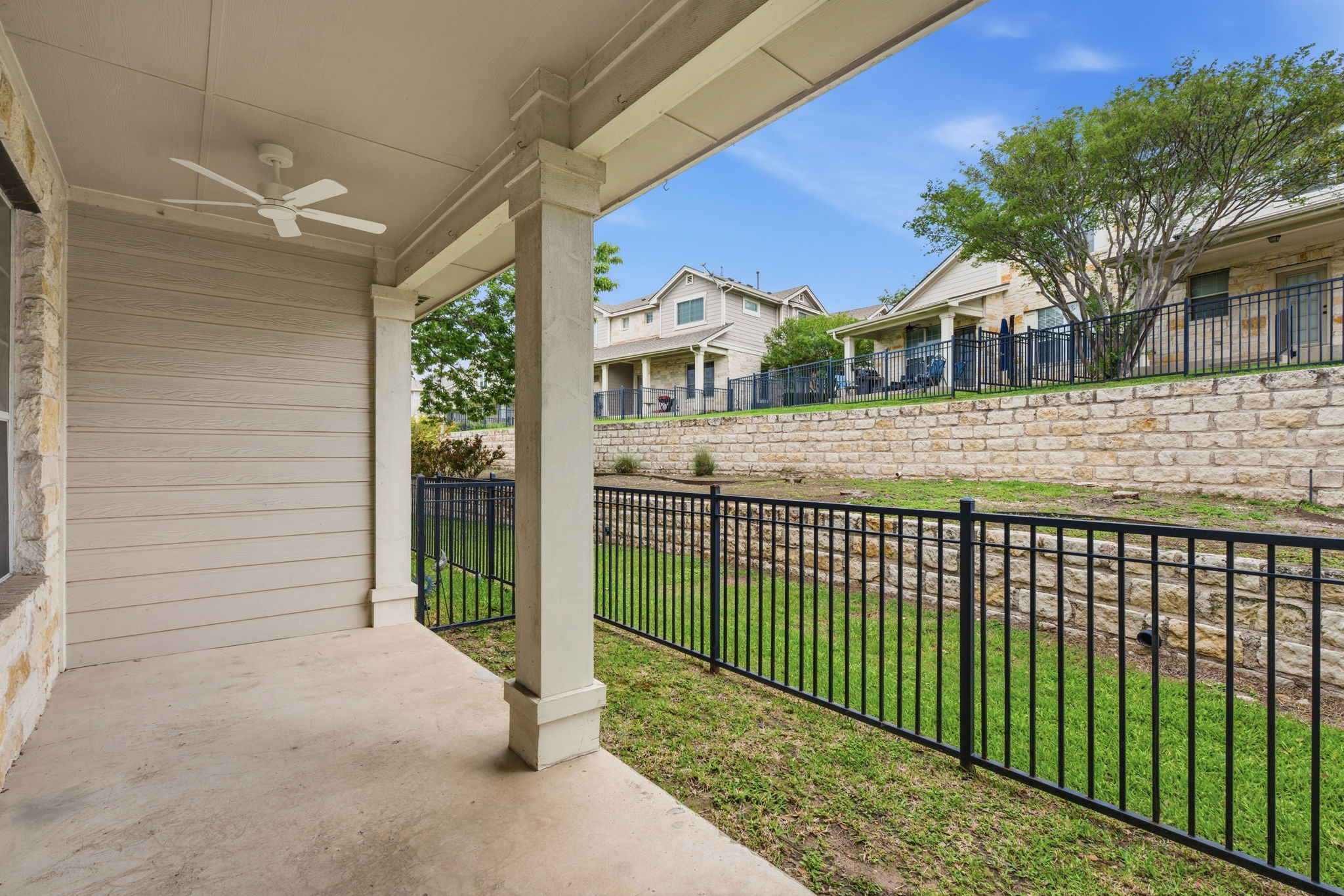 1900 Scofield Ridge Parkway, Unit 3002 Austin, TX 78727 - Photo 19 of 23 a view of a brick house with a large window