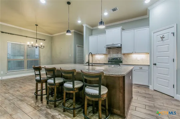 $649,900 | 5227 Limousin Drive, Belton, TX 76513