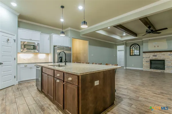 $649,900 | 5227 Limousin Drive, Belton, TX 76513