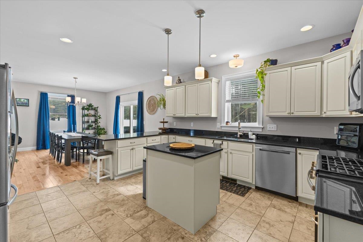 22 Sunset View Road Fairfax, VT 05444 - Photo 11 of 49