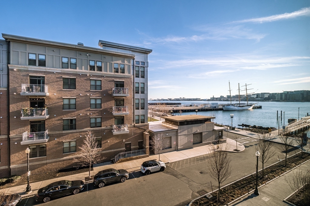 45 Lewis Street, Unit 305 Boston, MA 02128 - Photo 30 of 41