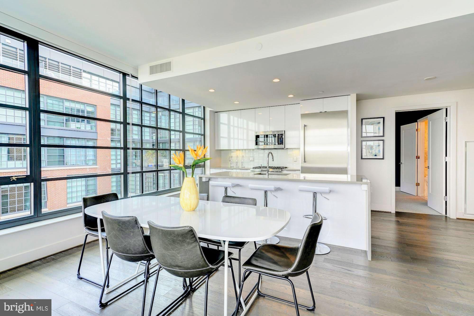45 Sutton Square Southwest, Unit 1120 Washington, DC 20024 - Photo 12 of 39 Entertainer's dream - open kitchen & dining
