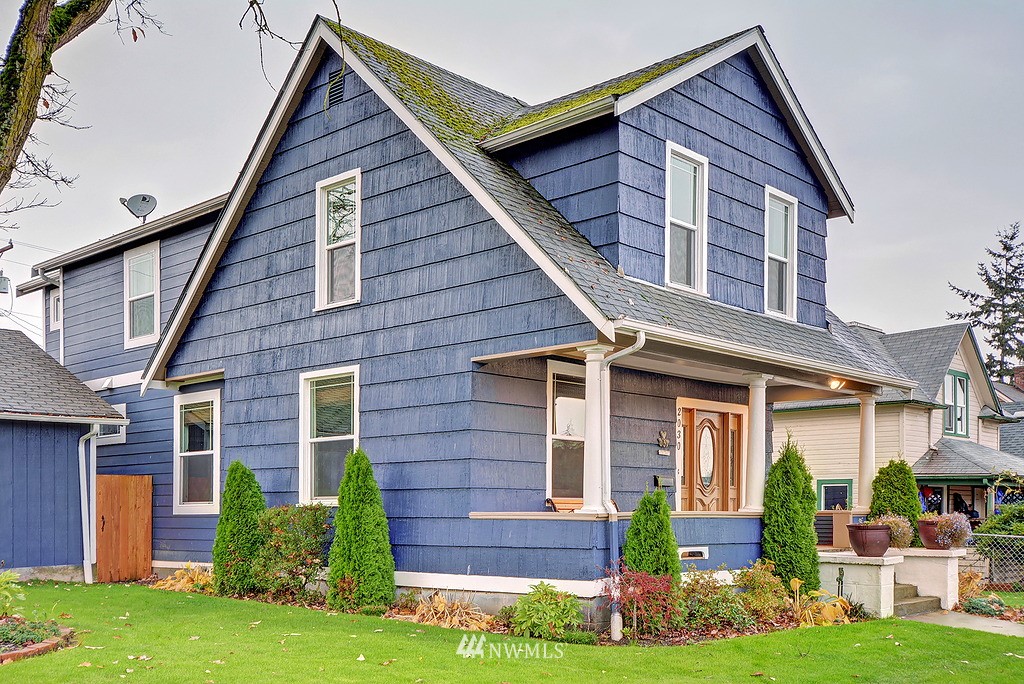 2030 Rockefeller Avenue Everett, WA 98201 - Photo 2 of 21