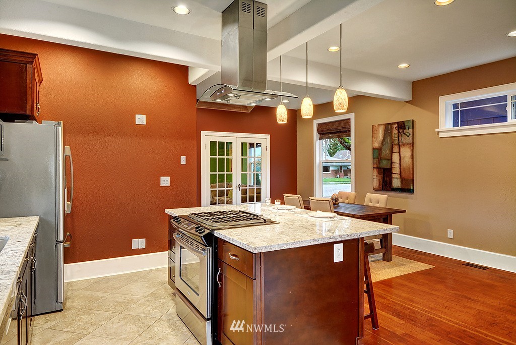 2030 Rockefeller Avenue Everett, WA 98201 - Photo 11 of 21