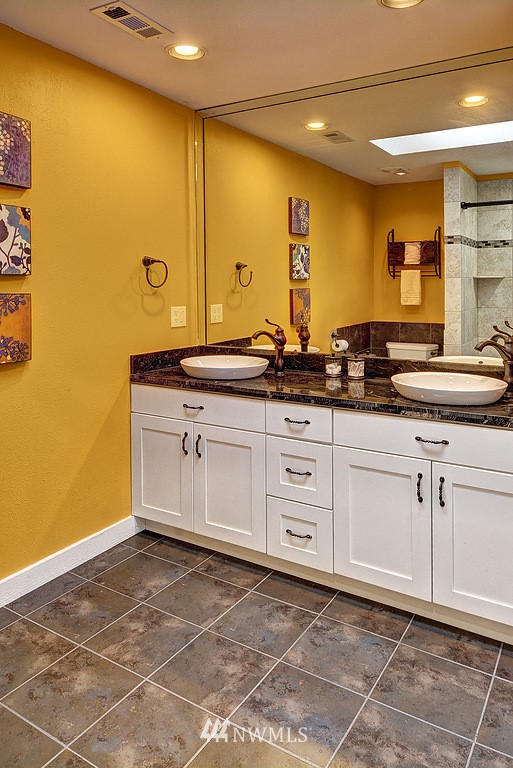 2030 Rockefeller Avenue Everett, WA 98201 - Photo 15 of 21