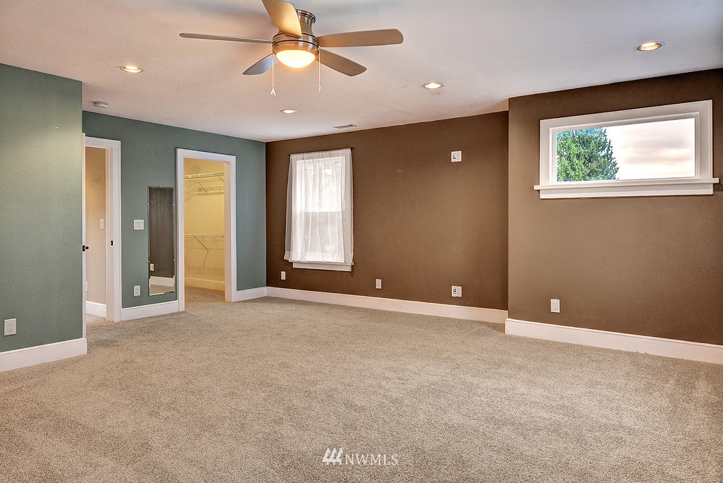 2030 Rockefeller Avenue Everett, WA 98201 - Photo 17 of 21