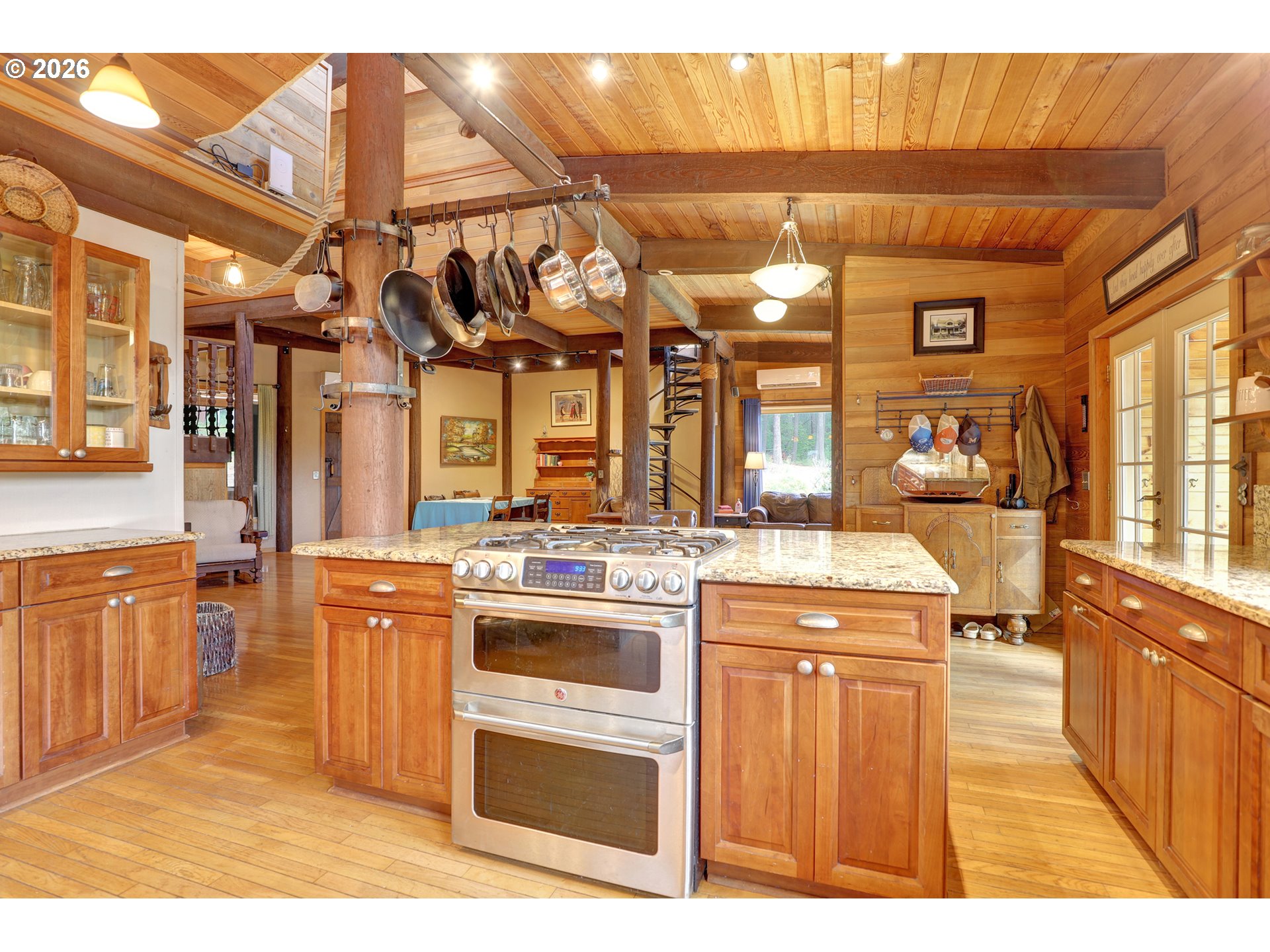 2520 Carroll Road Mosier, OR 97040 - Photo 13 of 47