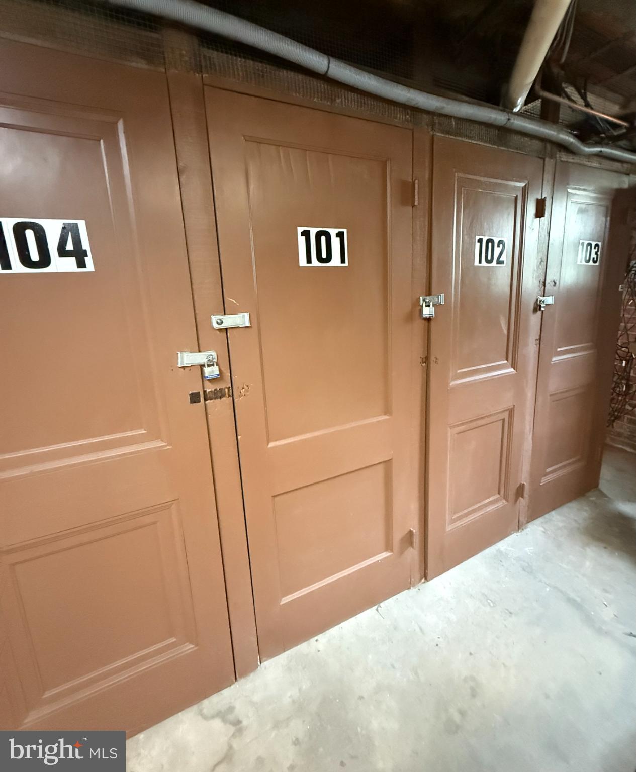 318 Rhode Island Avenue Northeast, Unit 101 Washington, DC 20002 - Photo 20 of 33 a view of closet