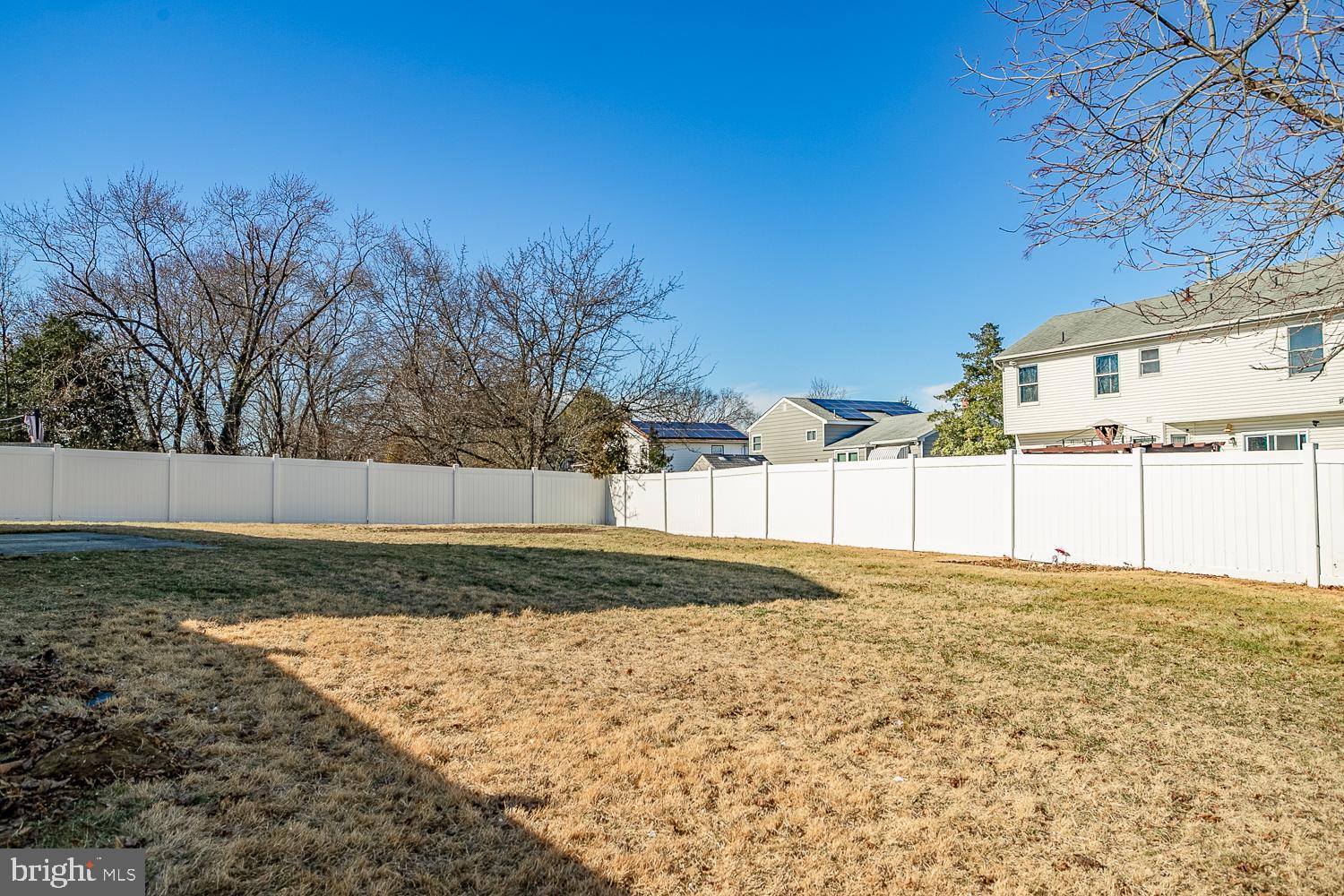 26 Hilton Road Mount Holly, NJ 08060 - Photo 12 of 21 Extrior backyard 2