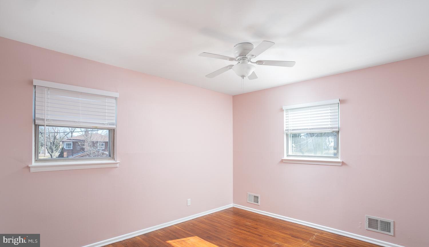 26 Hilton Road Mount Holly, NJ 08060 - Photo 17 of 21 BR 3 - 1 of 2