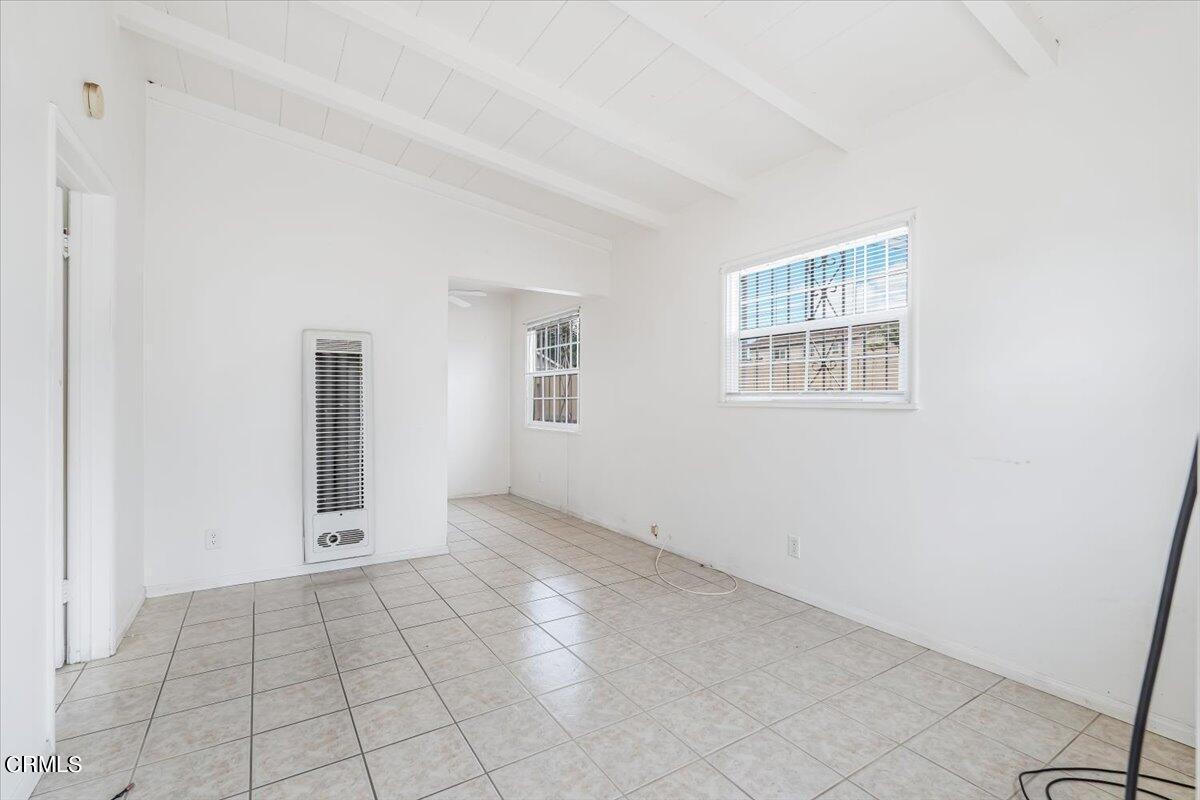 805 E Street Oxnard, CA 93030 - Photo 14 of 45 35-DSC00443