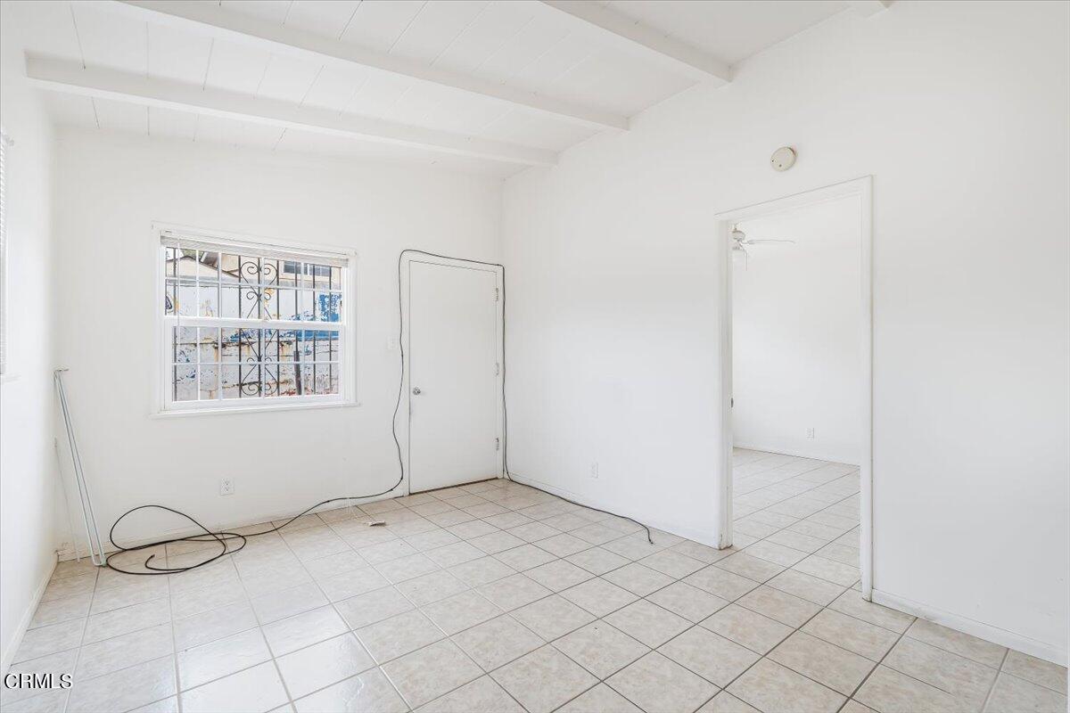 805 E Street Oxnard, CA 93030 - Photo 16 of 45 37-DSC00467