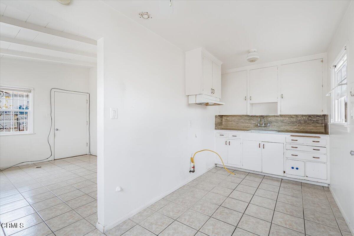 805 E Street Oxnard, CA 93030 - Photo 18 of 45 39-DSC00489