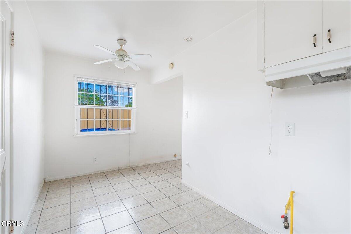 805 E Street Oxnard, CA 93030 - Photo 2 of 45 41-DSC00509