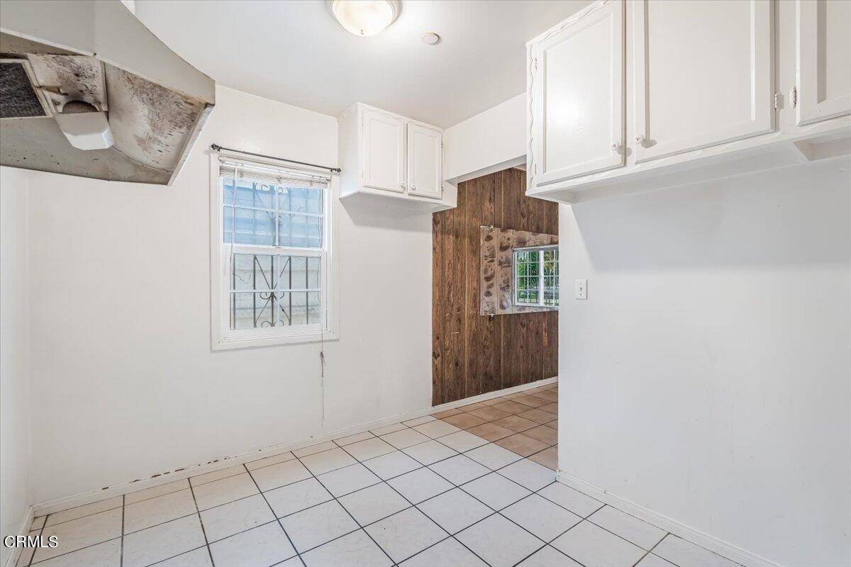 805 E Street Oxnard, CA 93030 - Photo 22 of 45 10-DSC00159