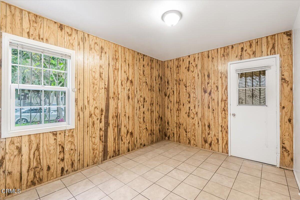 805 E Street Oxnard, CA 93030 - Photo 24 of 45 12-DSC00172