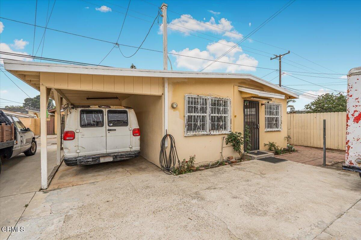 805 E Street Oxnard, CA 93030 - Photo 3 of 45 52-DSC00617