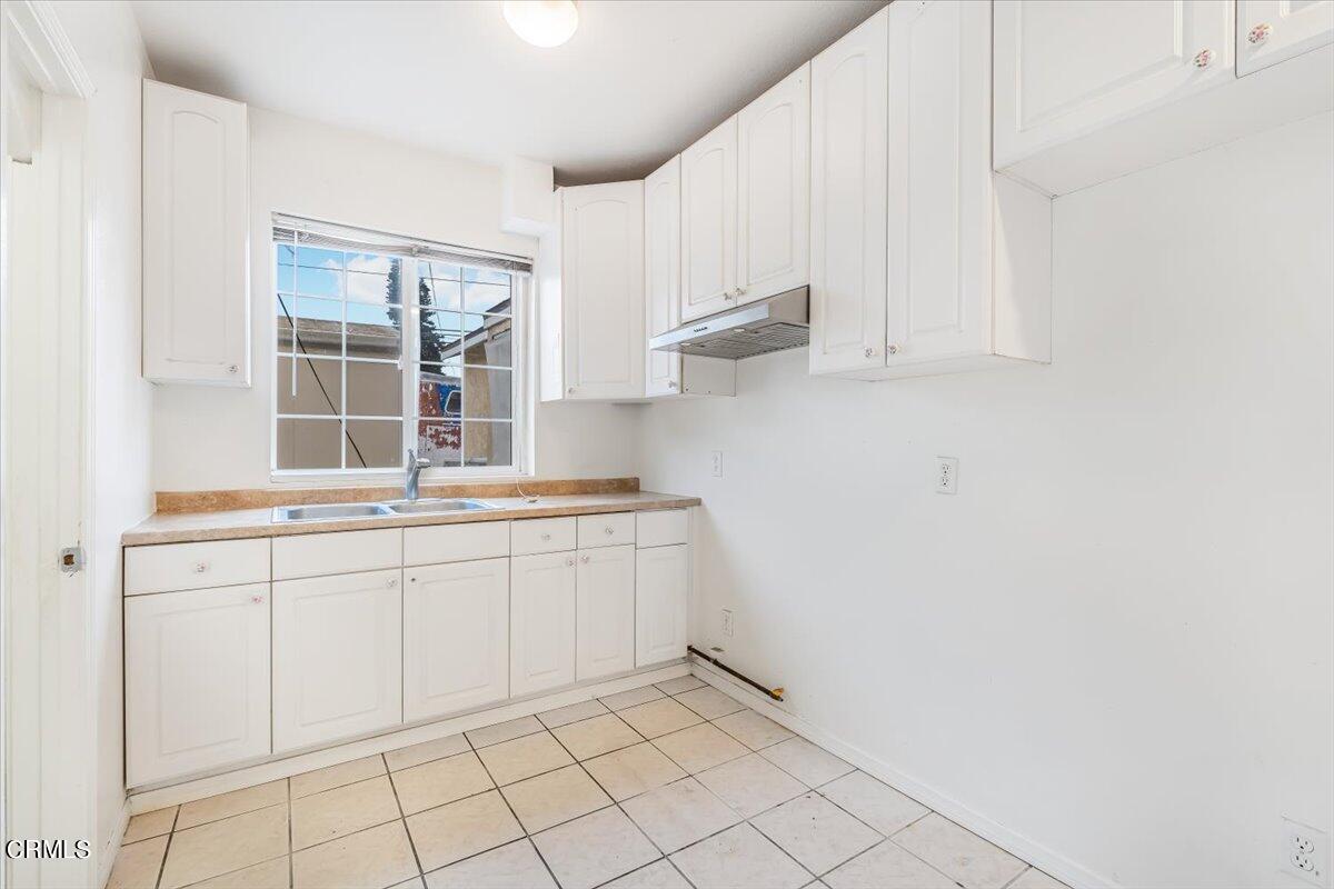 805 E Street Oxnard, CA 93030 - Photo 33 of 45 23-DSC00301